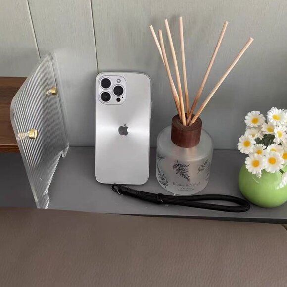 Cream iPhone16 Case - Picture 1 of 2